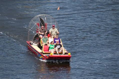 airboat rides daytona beach fl.